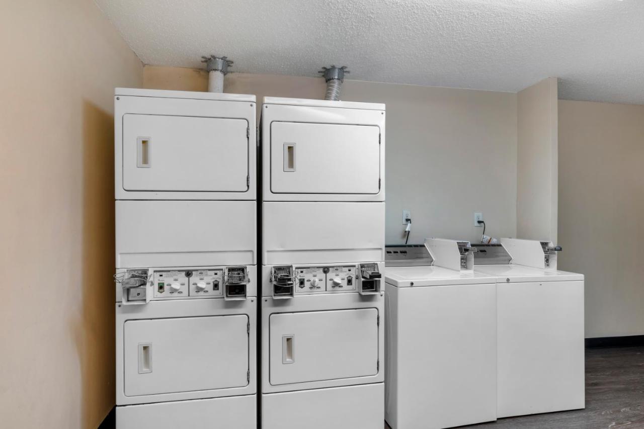 Comfort Suites Dfw Airport Ирвинг Экстерьер фото
