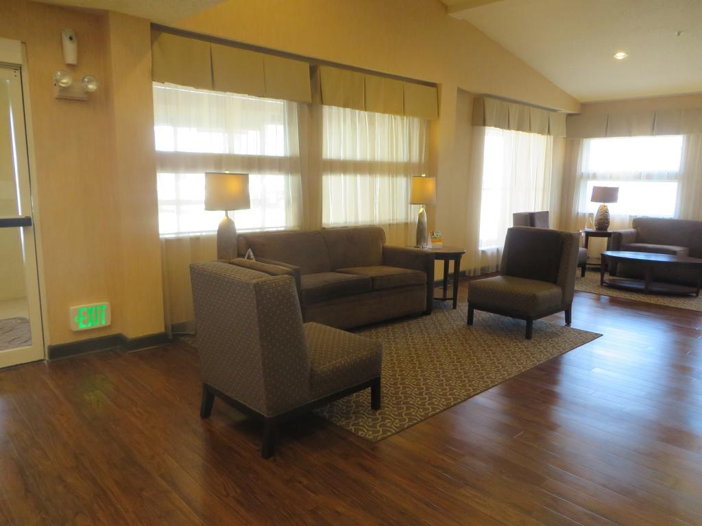 Comfort Suites Dfw Airport Ирвинг Экстерьер фото