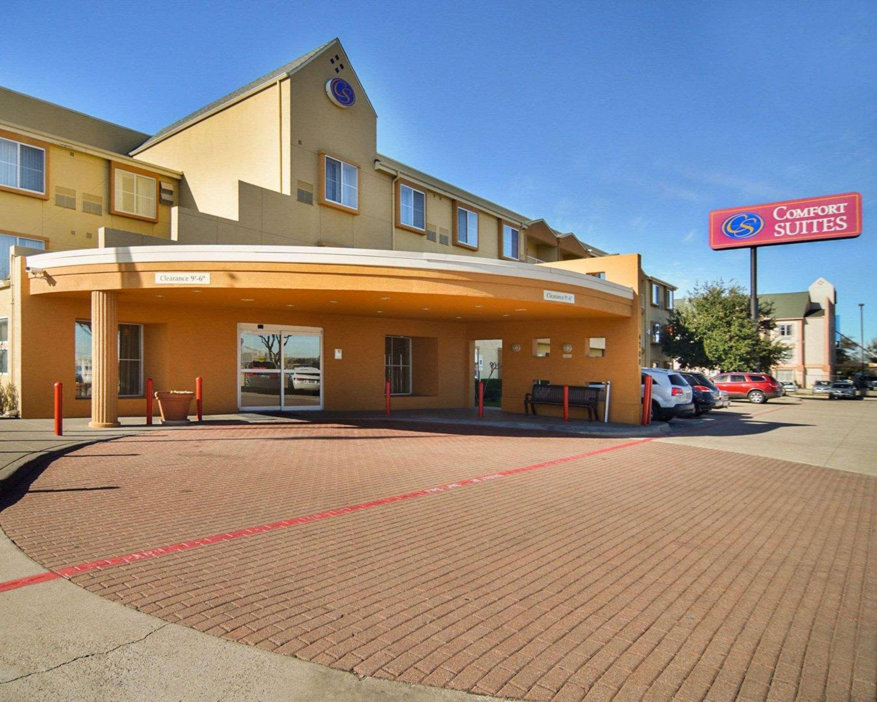Comfort Suites Dfw Airport Ирвинг Экстерьер фото