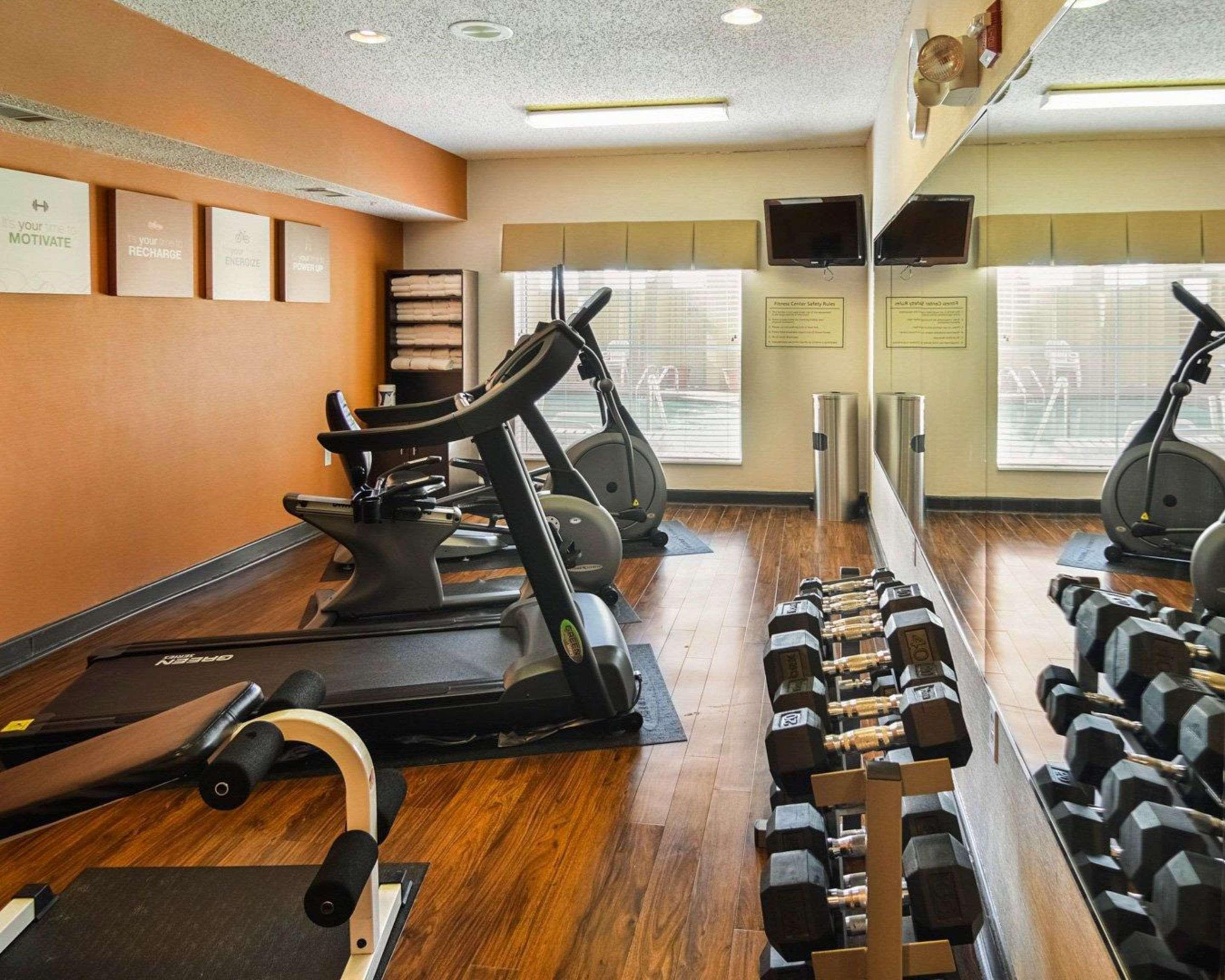Comfort Suites Dfw Airport Ирвинг Экстерьер фото