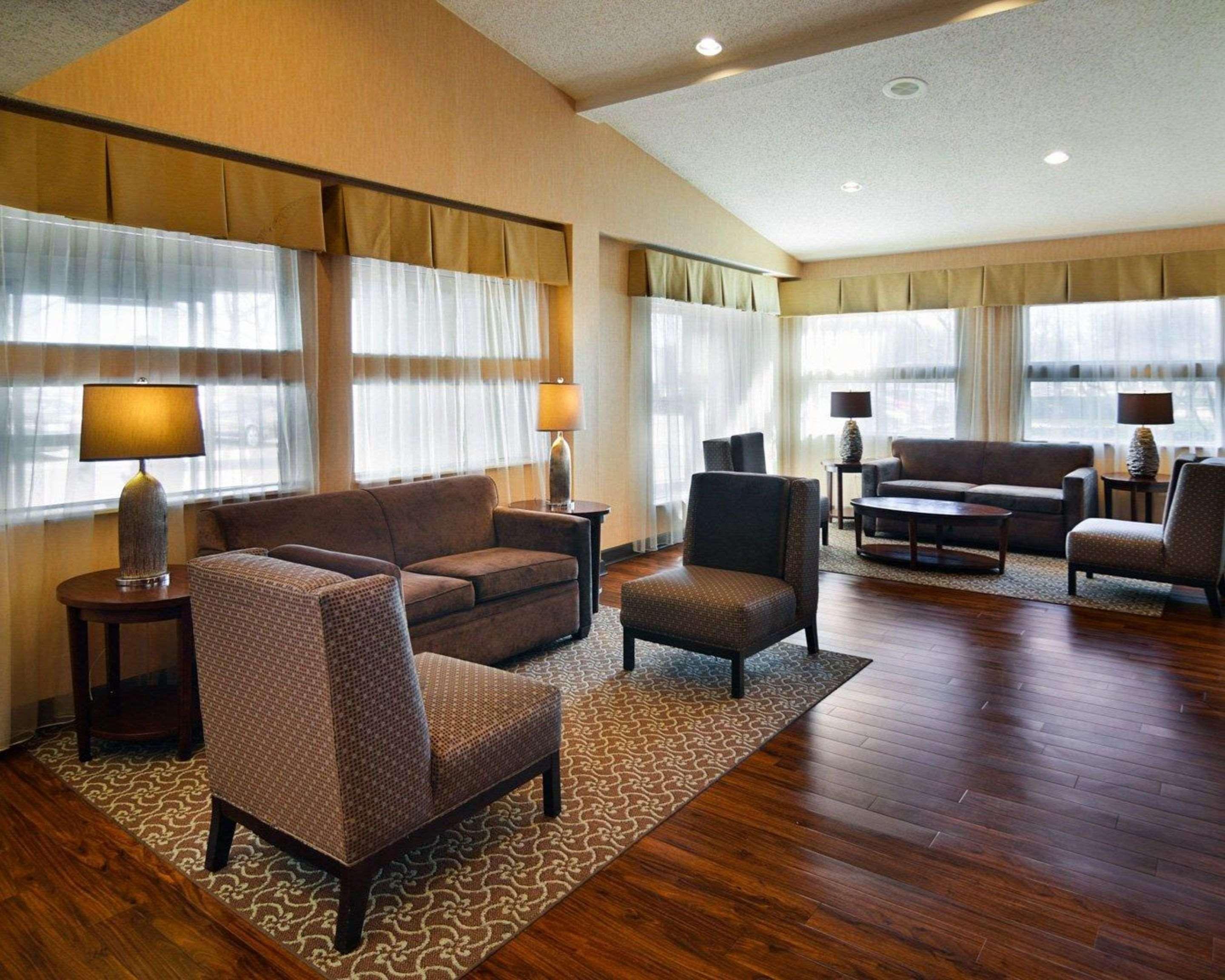 Comfort Suites Dfw Airport Ирвинг Экстерьер фото
